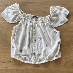 Abercrombie Cropped off shoulder tank XS